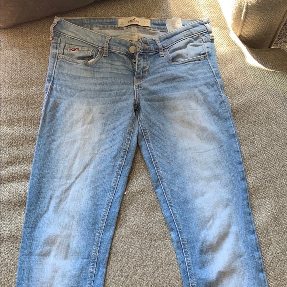 bell bottom , Hollister jeans
